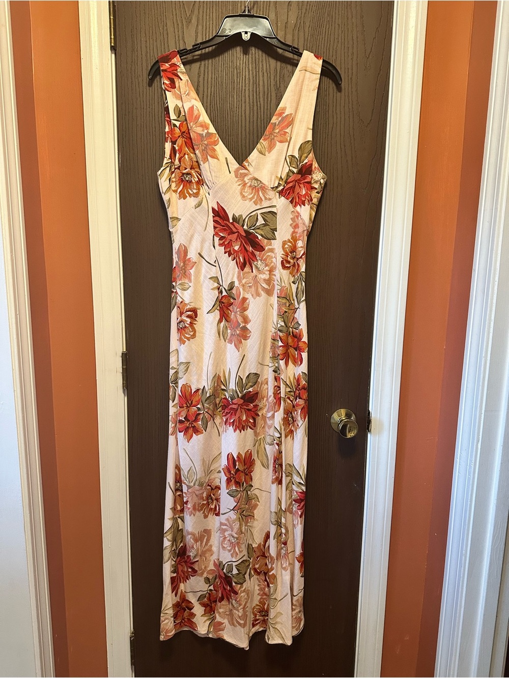 Floral V-Neck Maxi Dress in pale pinks and reds